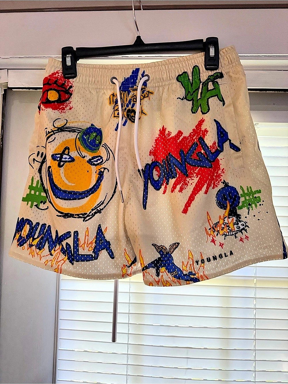 YoungLA The Block Party Graffiti Shorts Athletic Cream Size Small